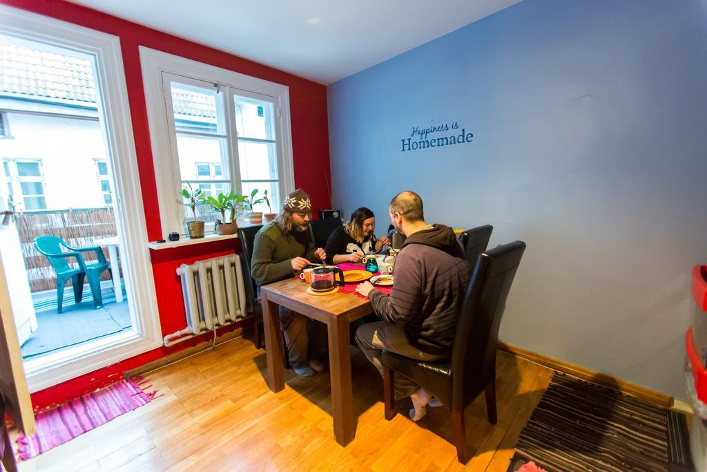 The Knight House Hostel ทาลลินน์ ภายนอก รูปภาพ